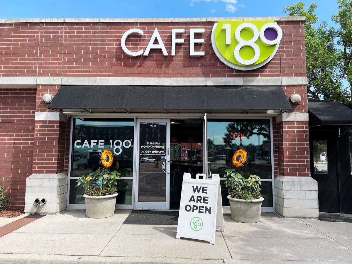 Cafe 180